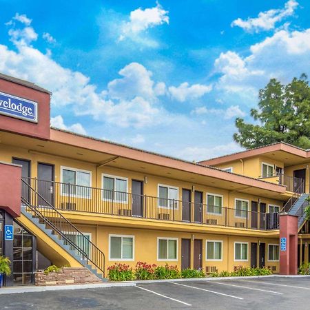 Travelodge By Wyndham Burbank-Glendale Eksteriør bilde